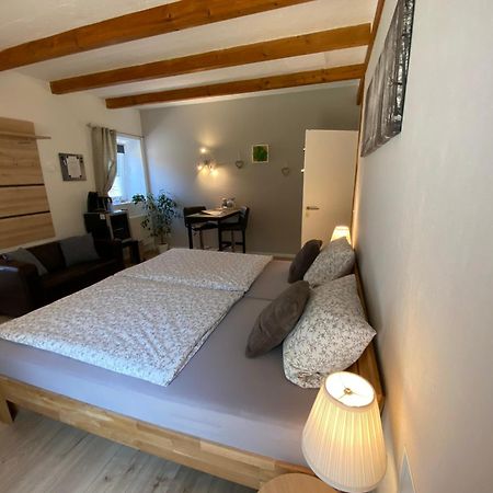 פרידריכסקוג Grosses Doppelzimmer Mit Eigenem Bad Und Kuehlschrank, Frisch Saniert מראה חיצוני תמונה